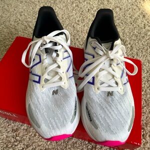 New Balance Fuelcell Propel Shoes